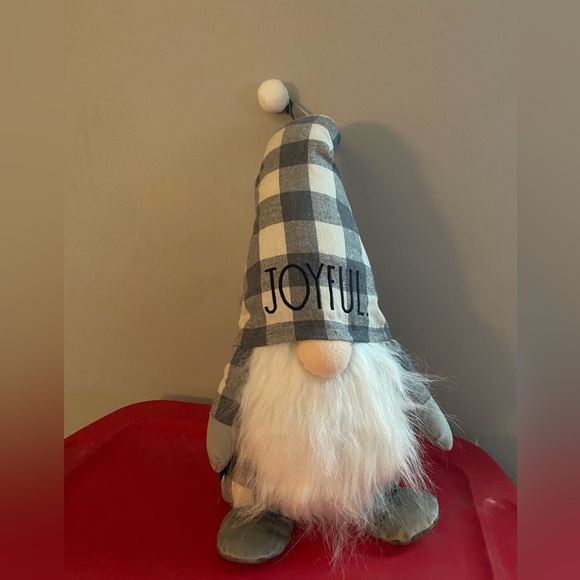 Rae Dunn Christmas Gnome - Picture 1 of 3